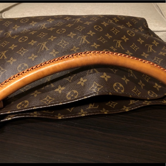 Louis Vuitton Artsy MM - Picture 10 of 14